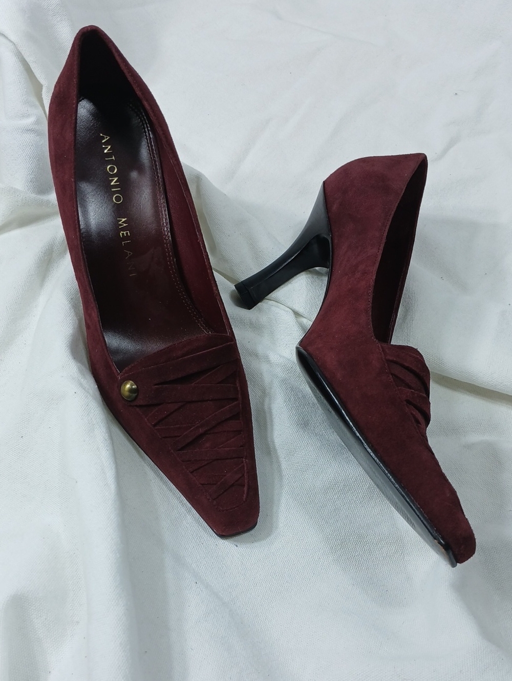 ANTONIO MELANI Burgundy Suede Pointed Toe Pumps with Braided Detail